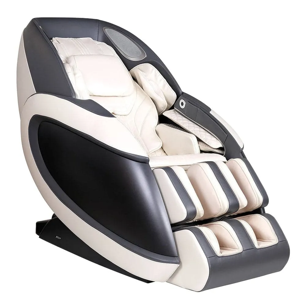 Titan 4D Fleetwood LE Massage Chair